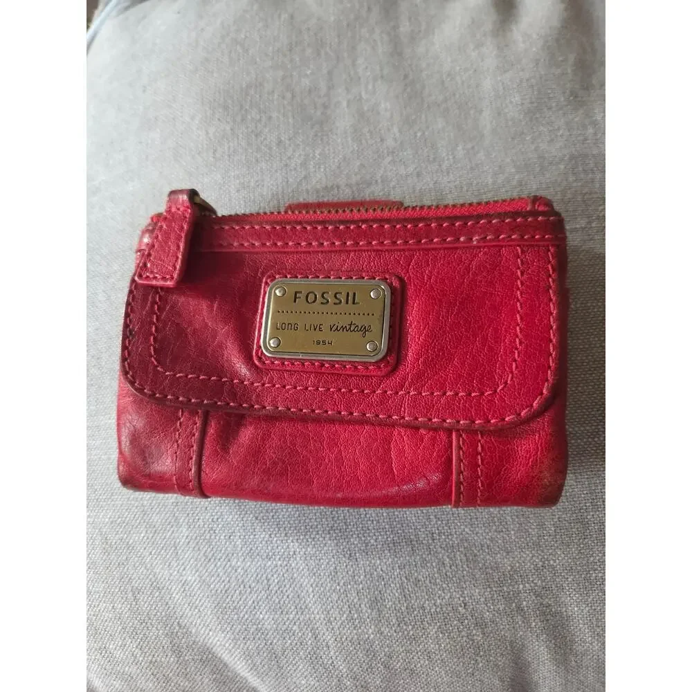 Vintage Fossil Emory Red Lamb Leather Wallet Clutch Super Soft Brass Hardware!